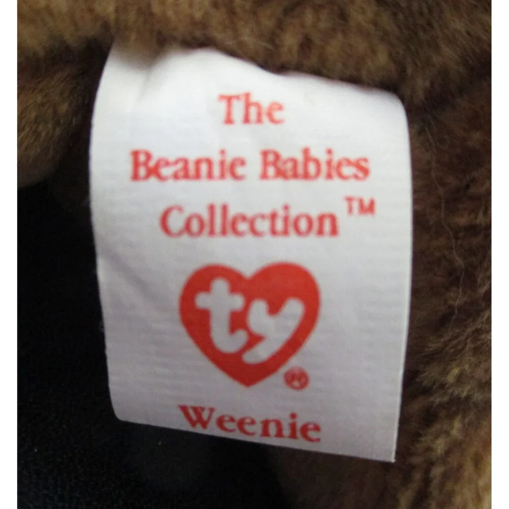 Ty Beanie Baby Weenie the Red Dachshund 4th Gen. Hang Tag 3rd Gen. Tush Tag